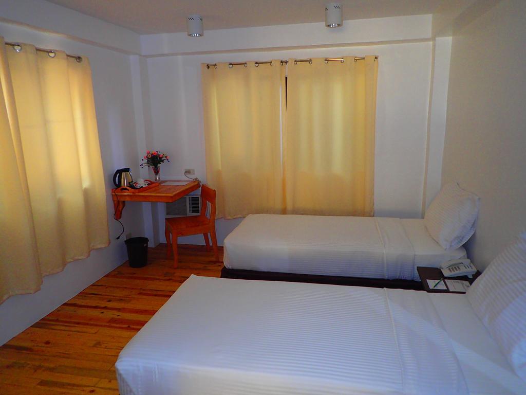 Aozora Seaside Mactan Hotel Lapu-Lapu City Exterior foto