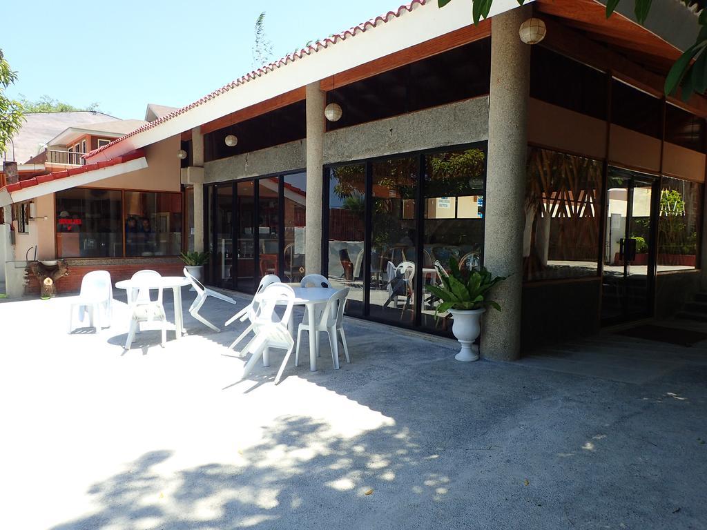 Aozora Seaside Mactan Hotel Lapu-Lapu City Exterior foto